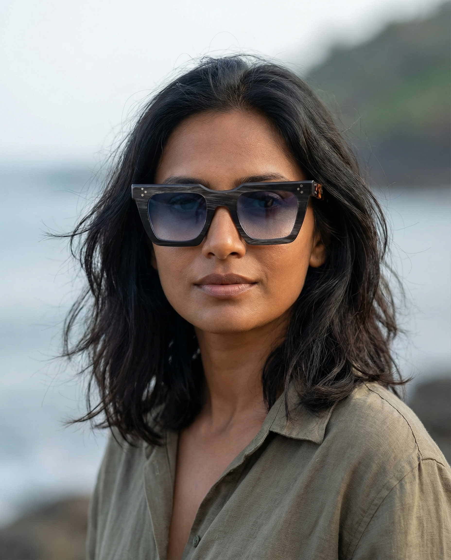Starke Black White Horn Skye SG