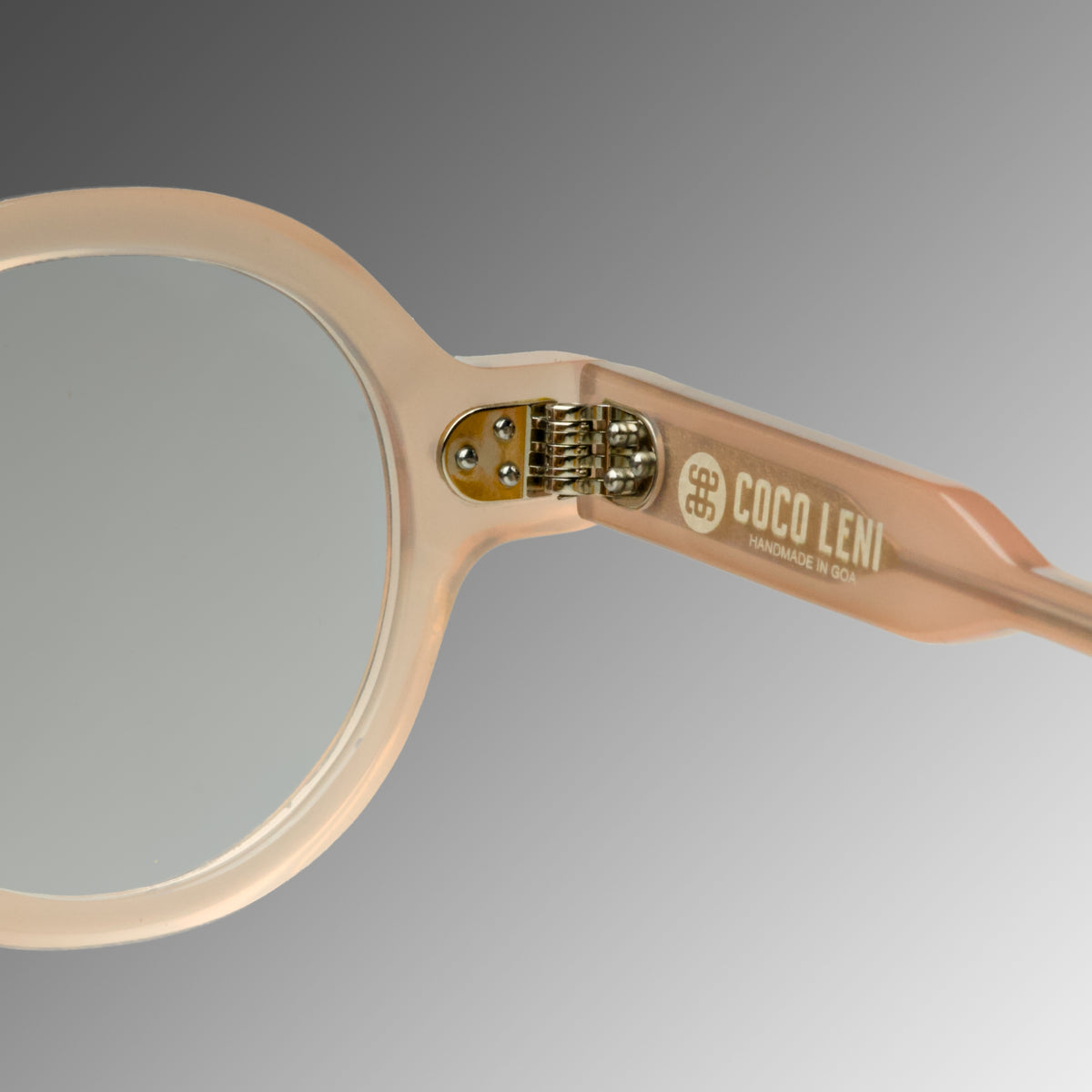 Pebble Cream