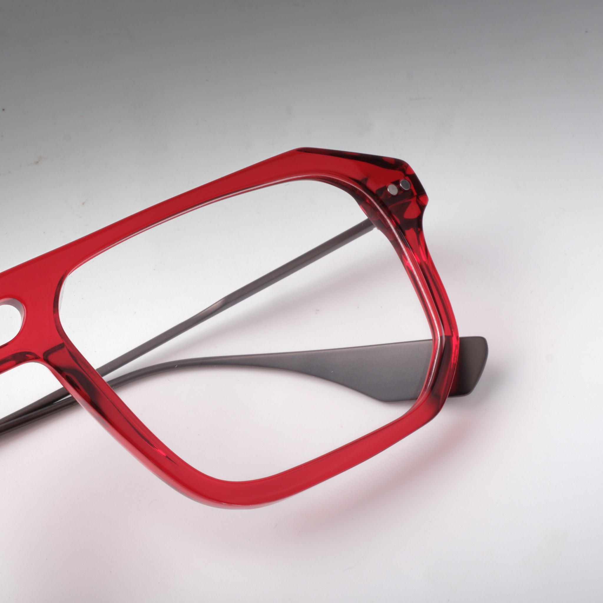 Raywar Red & Gunmetal