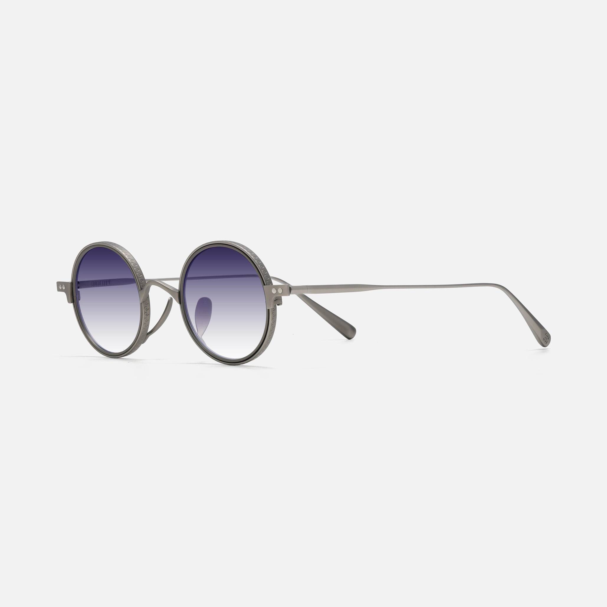 Lumir Silver SG