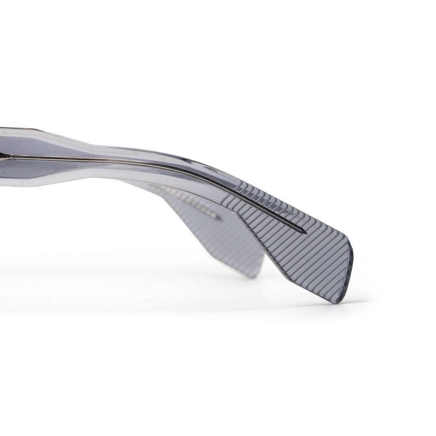 Marken Gray close-up 3