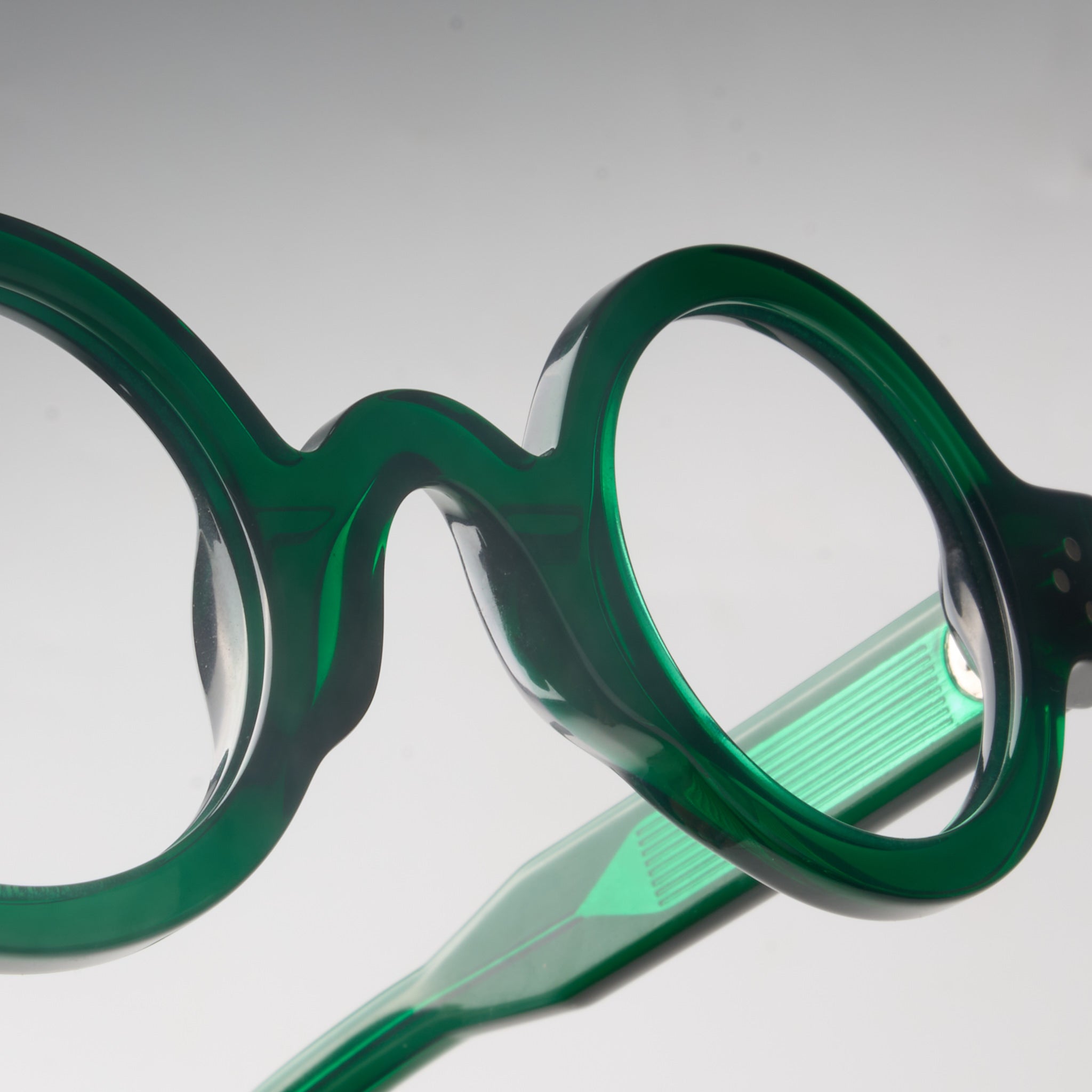 Zweig Emerald Green