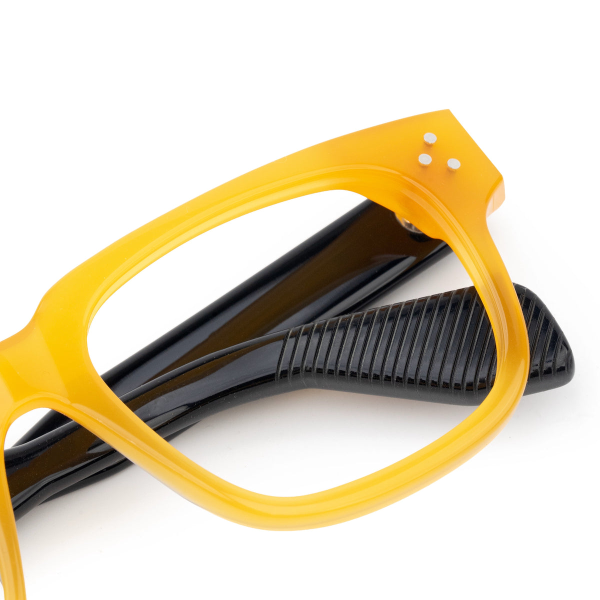 Marken Gray close-up 1