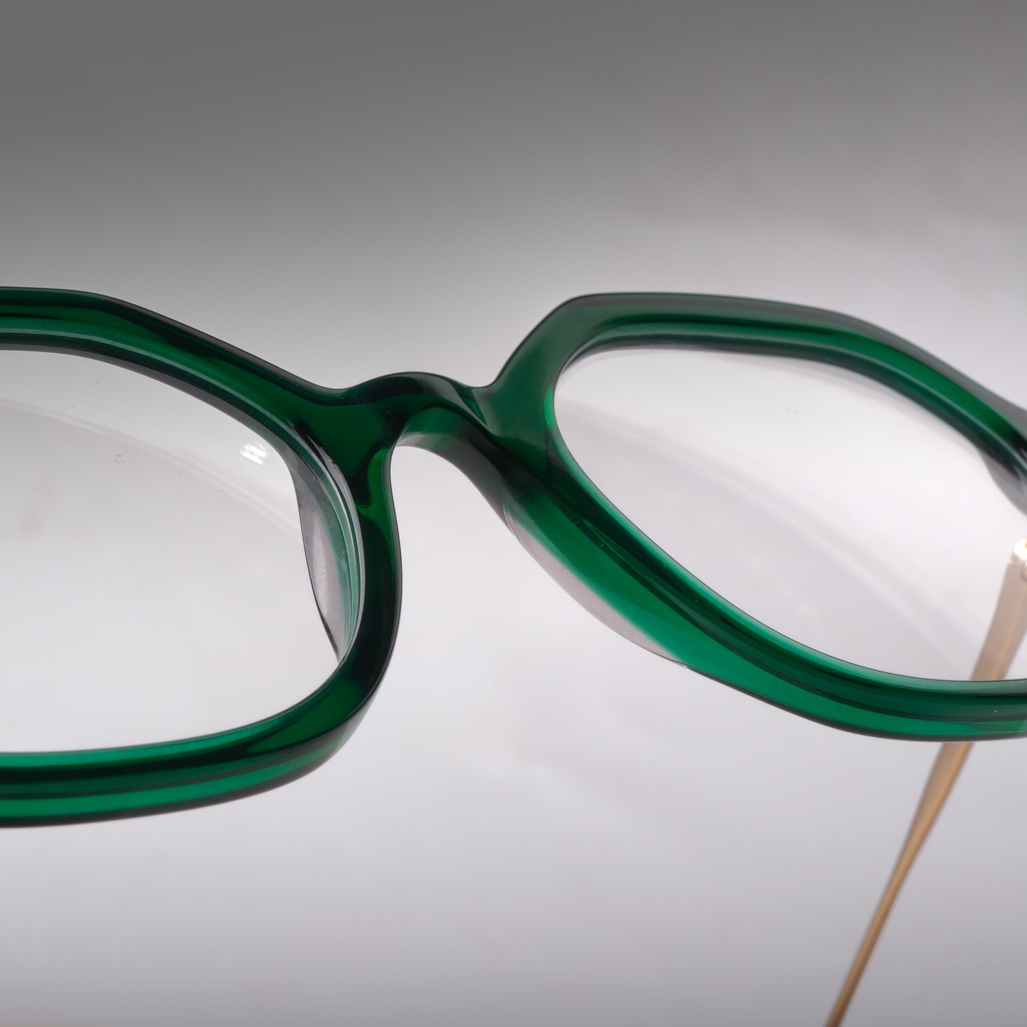Vector Green & Gold