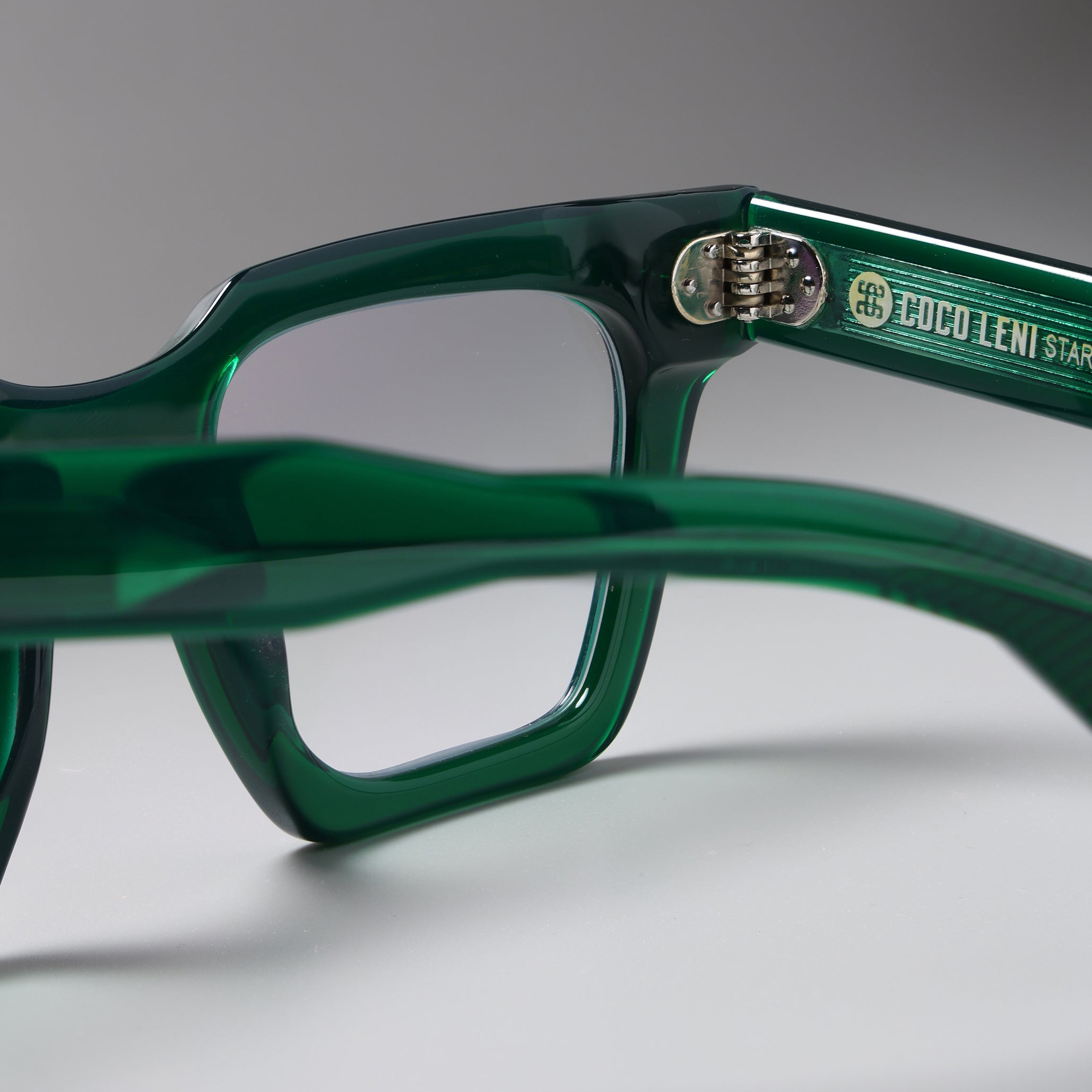 Starke Emerald Green