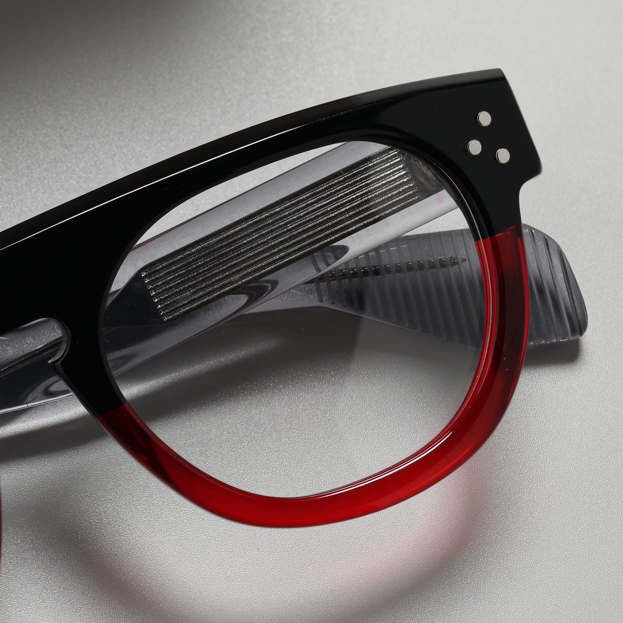 Glockner Black-Red & Gray