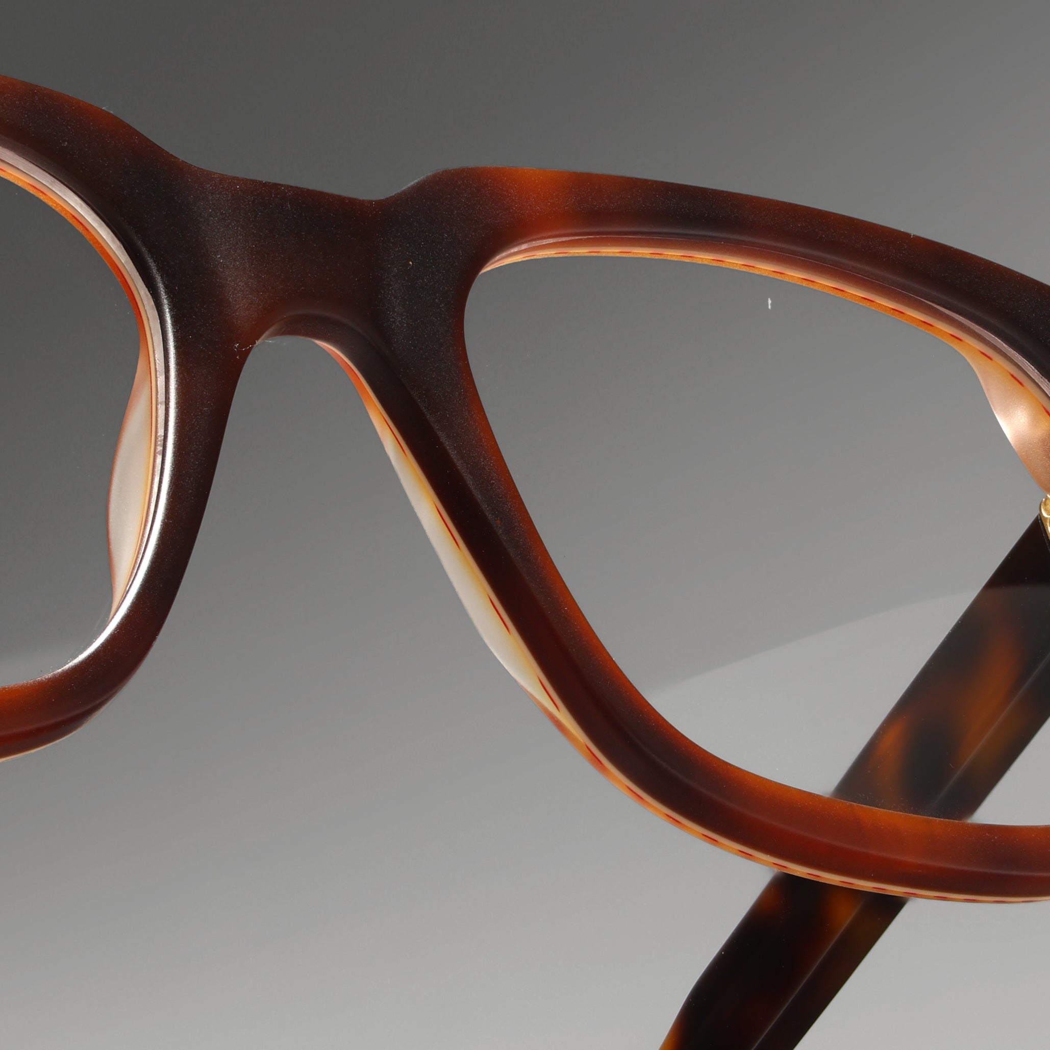 Marken Tortoise Lam Structura