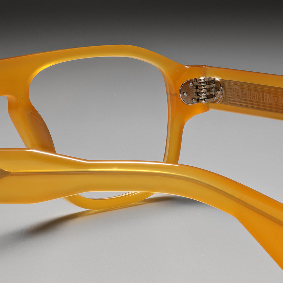 Akhal Honey close-up 2