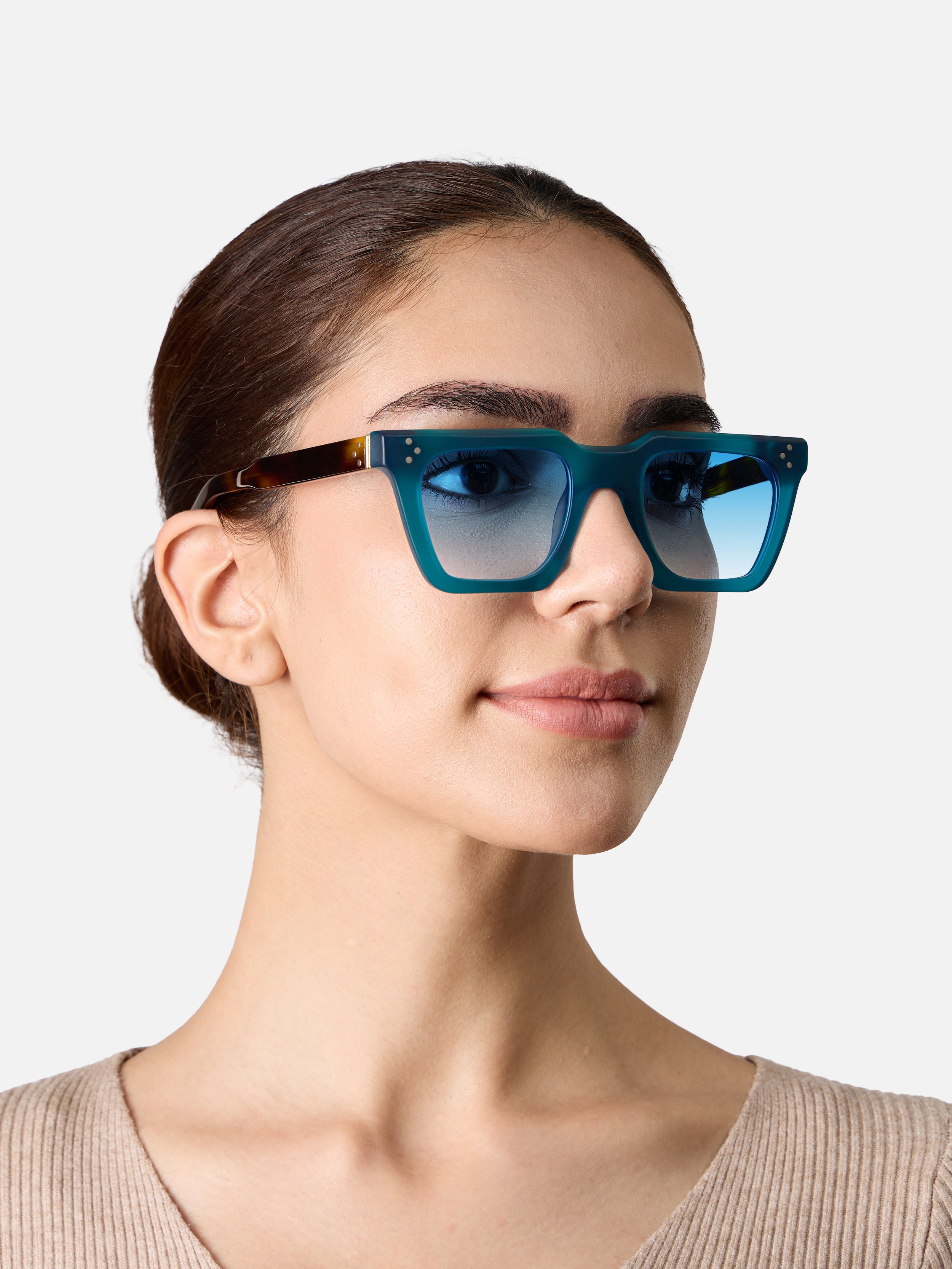 Starke Teal Structura