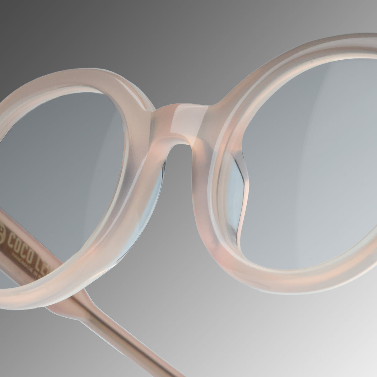 Pebble Cream