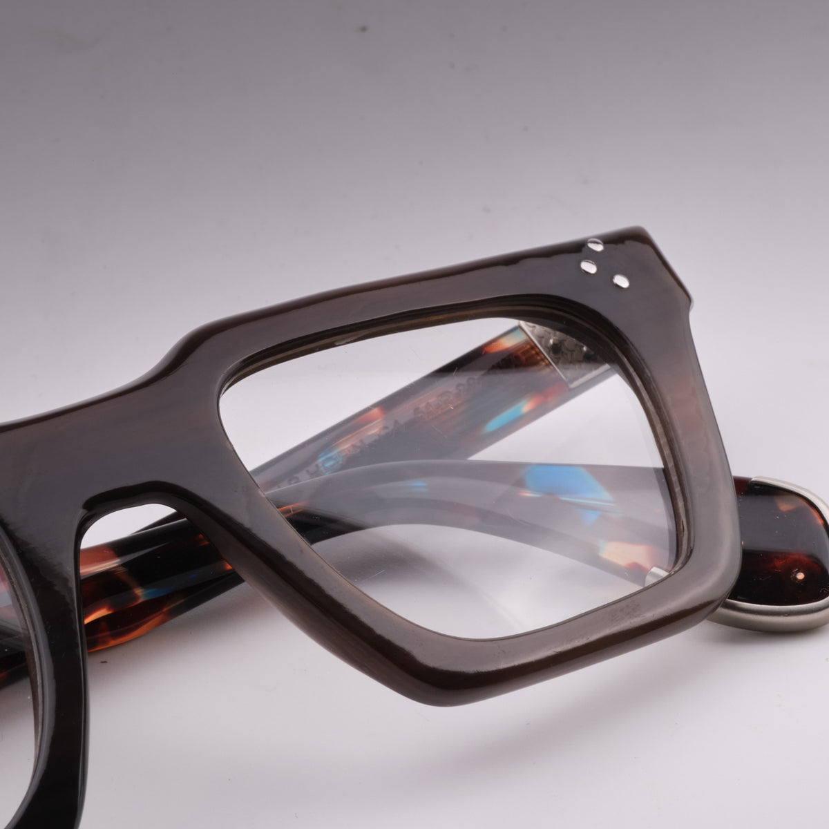 Starke Horn C4 close-up 1