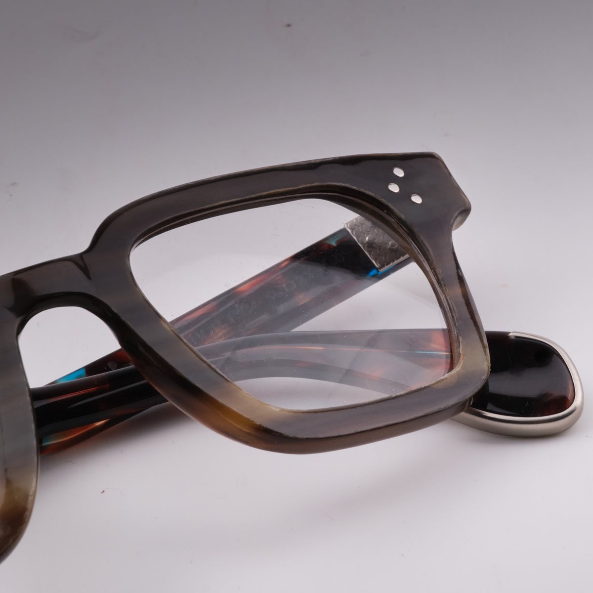 Uslar Horn C4 close-up 1