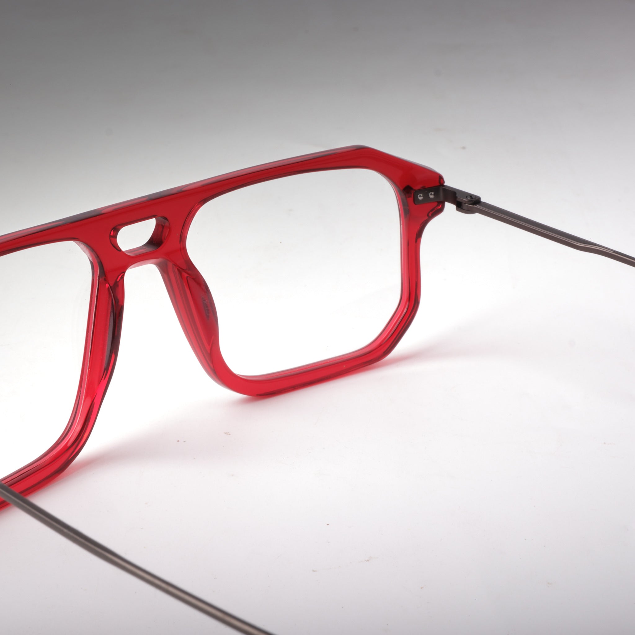 Raywar Red & Gunmetal