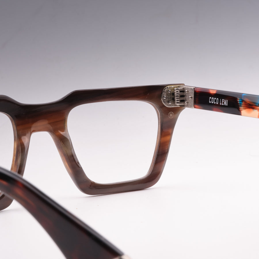 Starke Horn C4 close-up 2