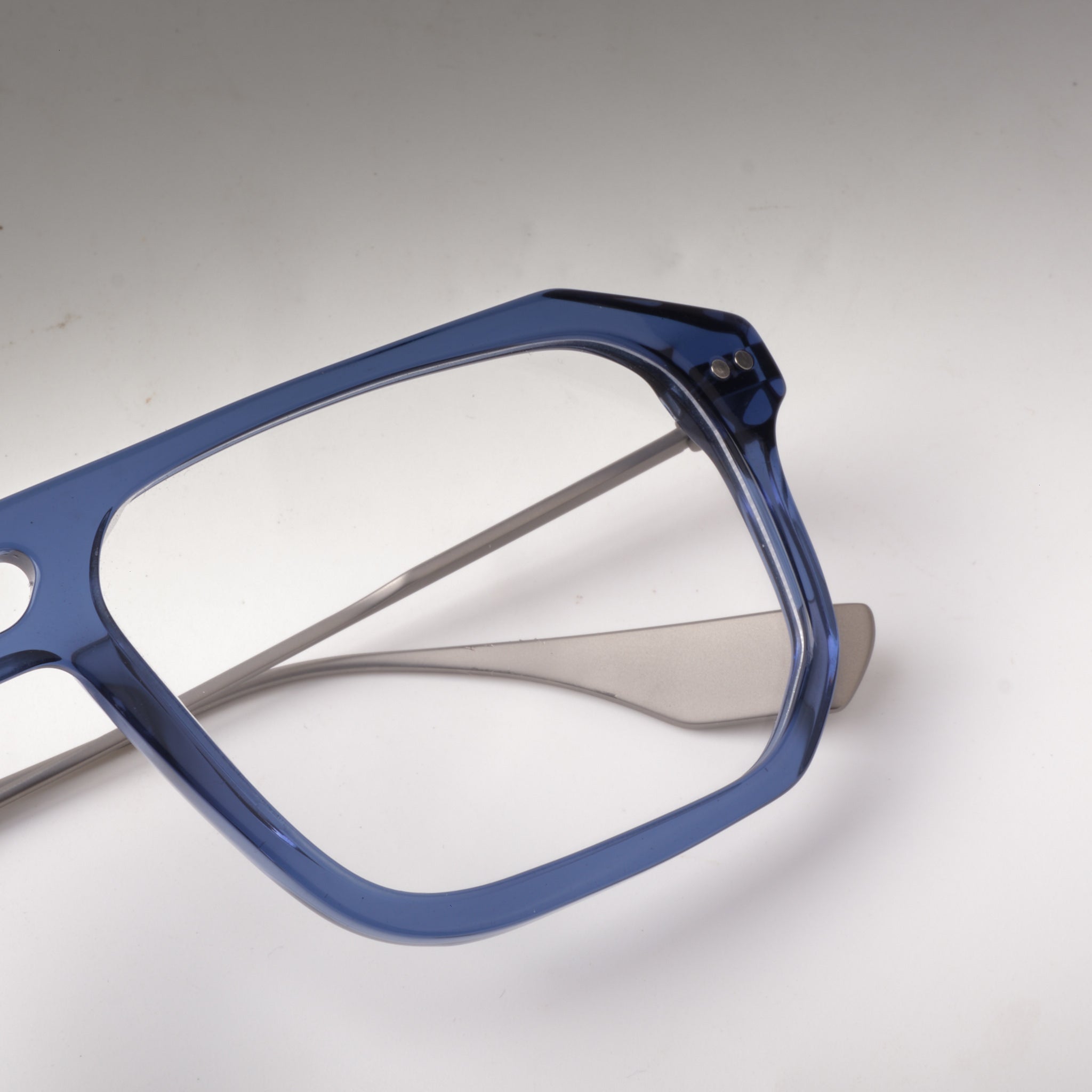 Raywar Navy Blue & Silver