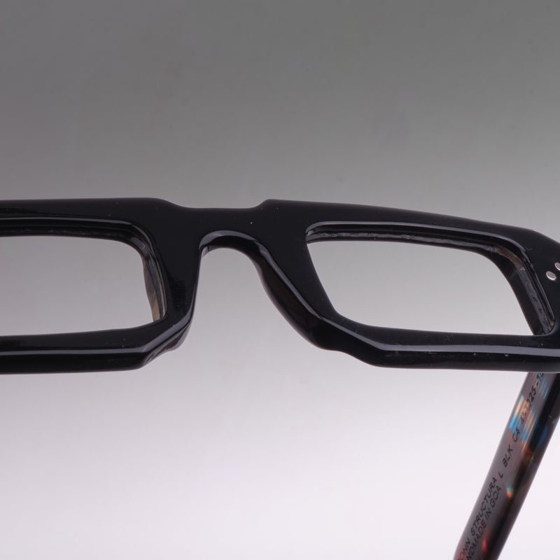 Bonn Black C4