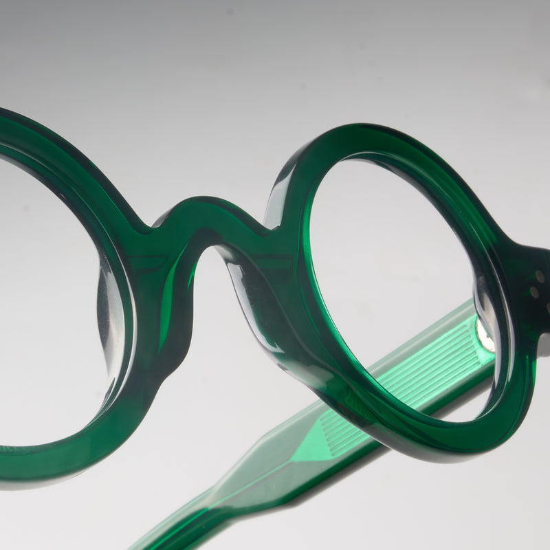 Zweig Emerald Green