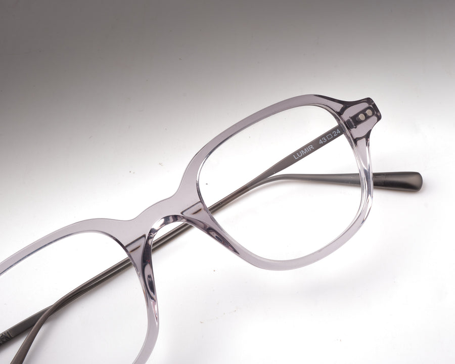 LIRA Grey & Gunmetal close-up 3