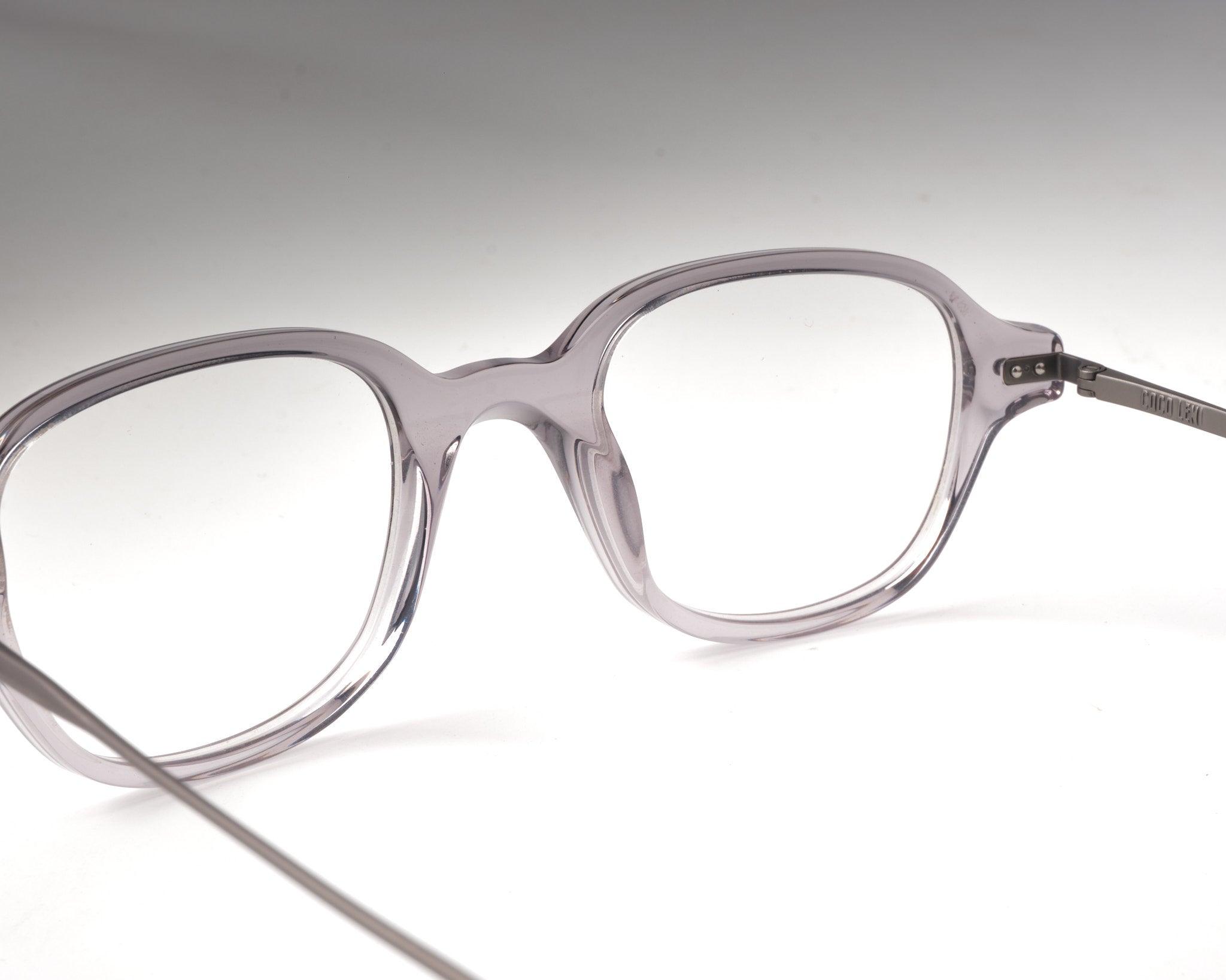 LIRA Grey & Gunmetal