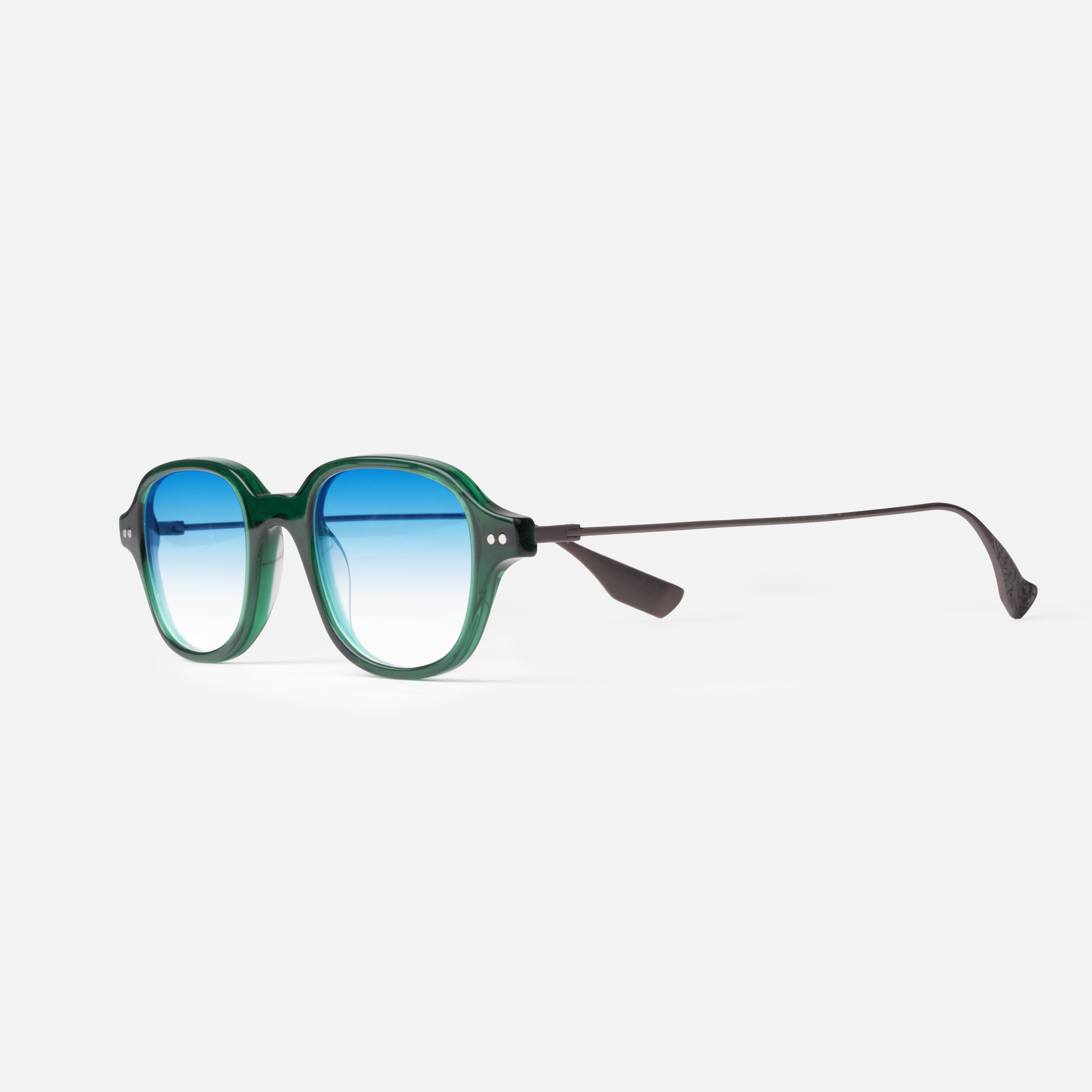 Lira Crystal Green & Gunmetal SG