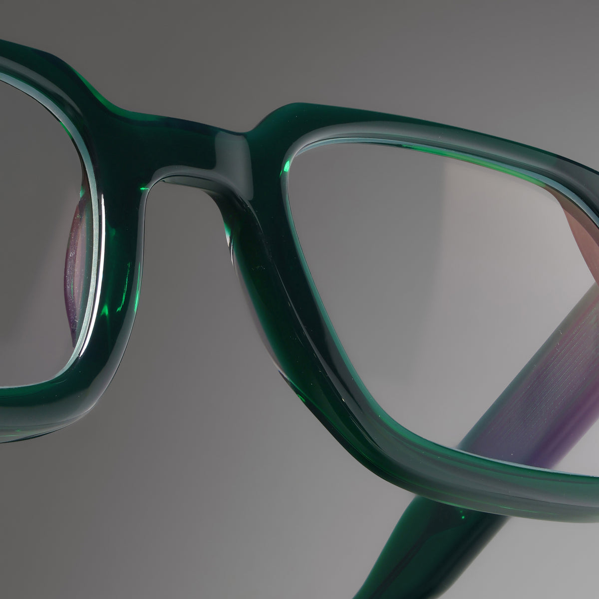 Uslar Emerald Green close-up 1