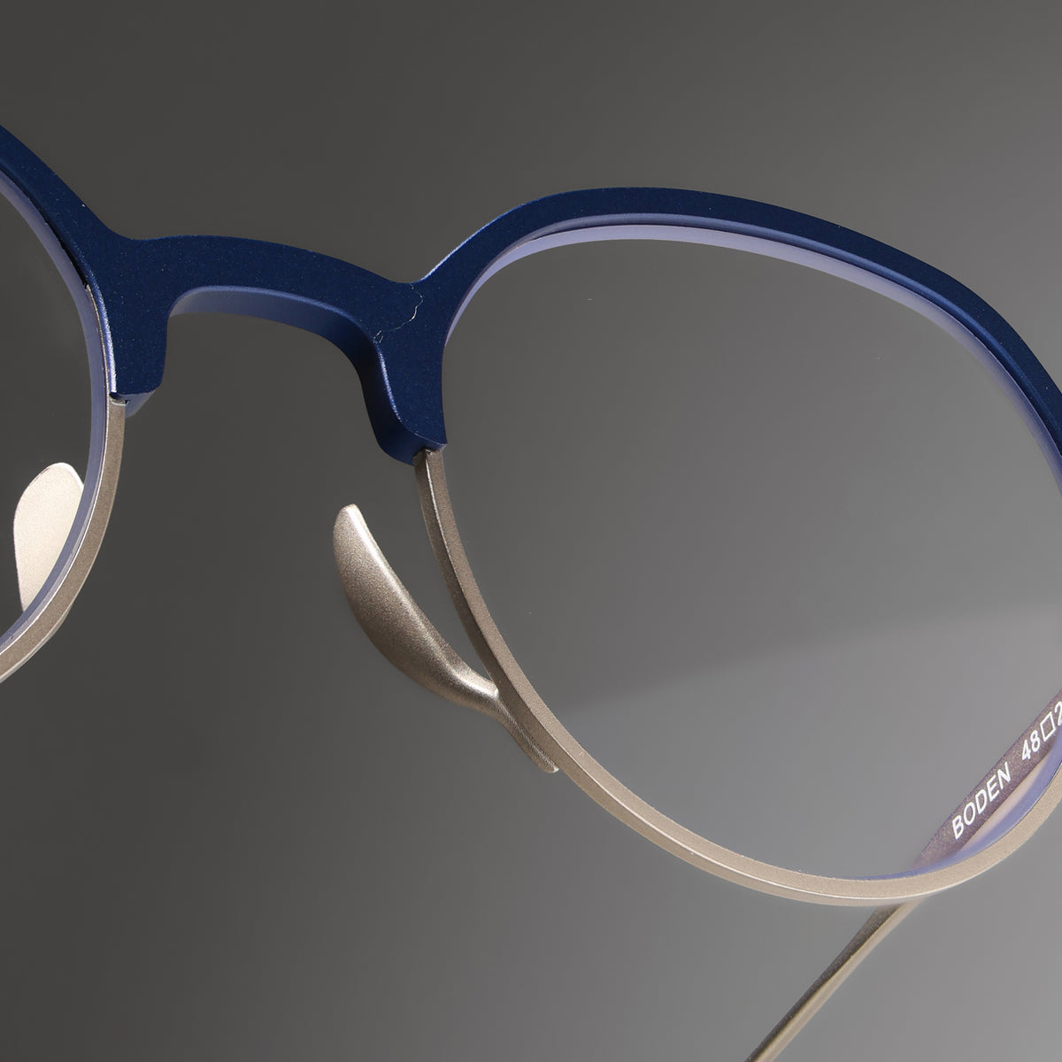 Boden Silver close-up 1