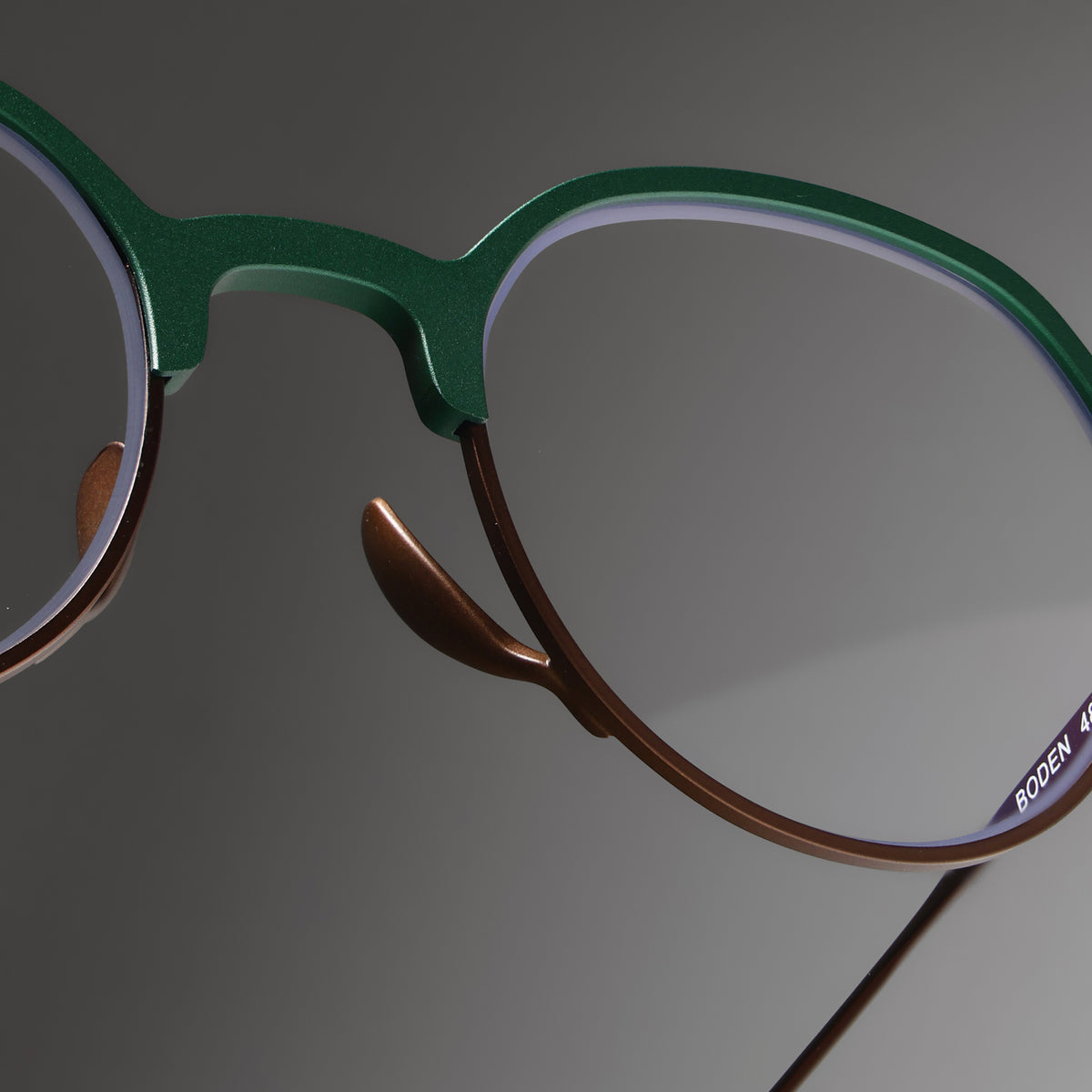 Boden Bronze close-up 1