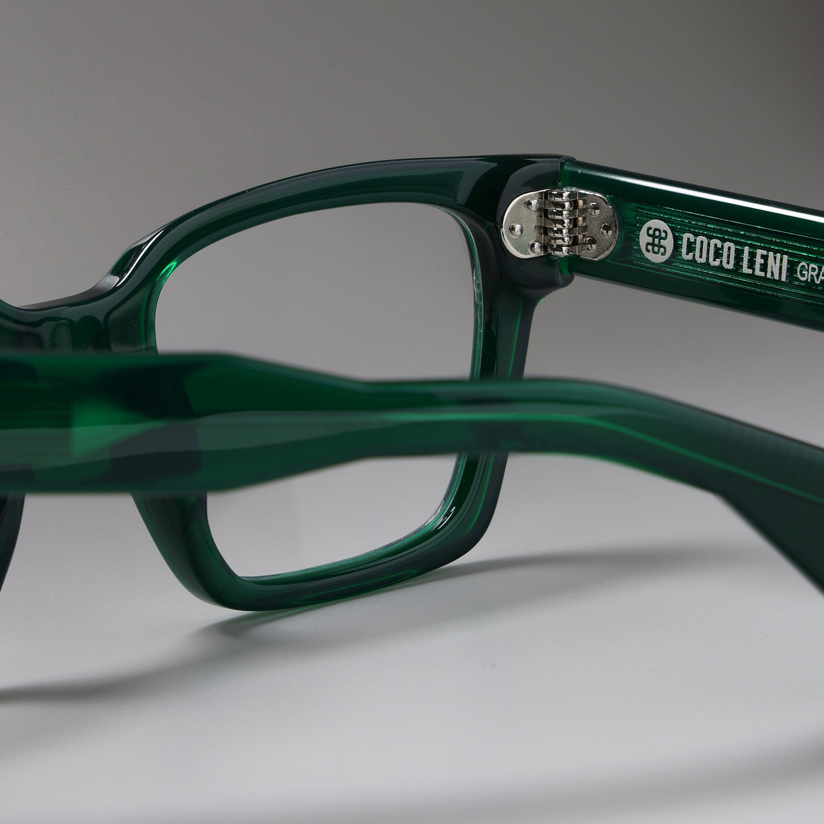 Grand Emerald Green