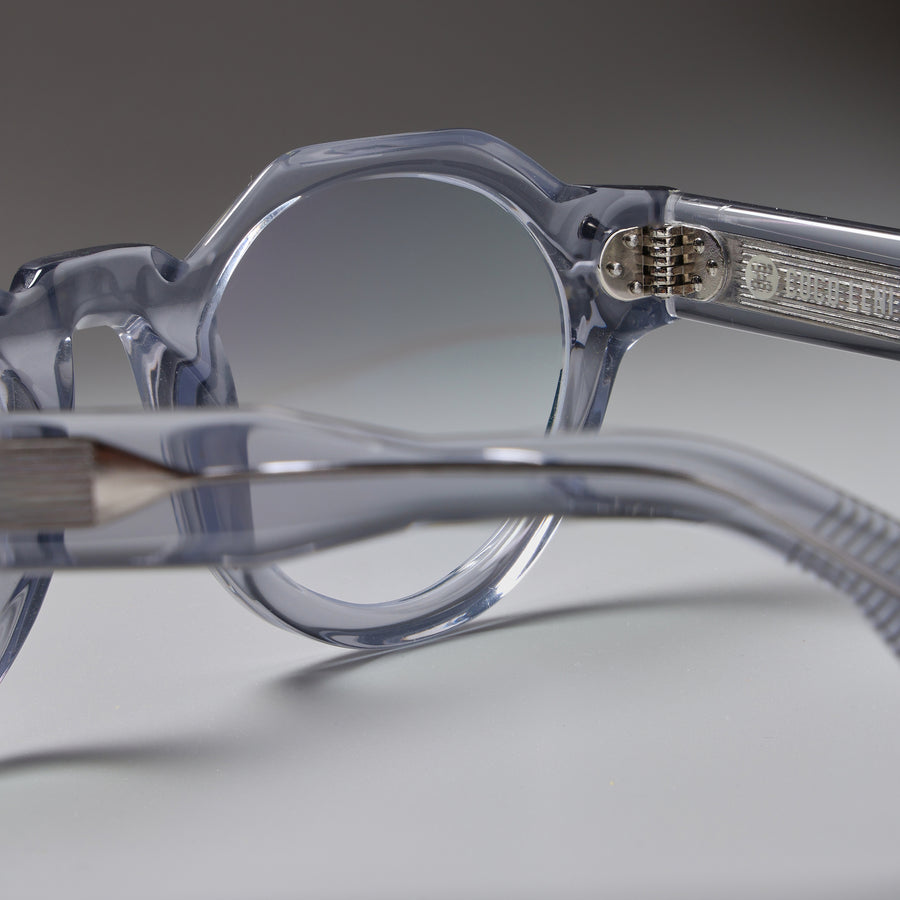 Paradise Gray close-up 2