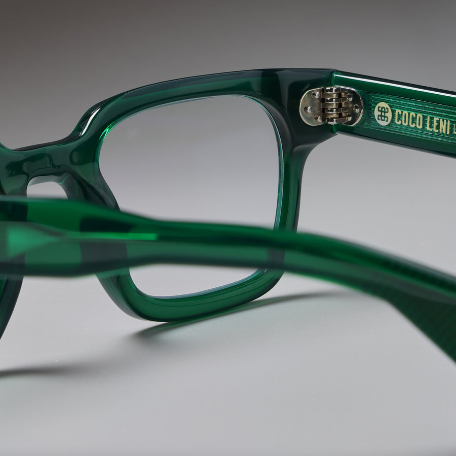 Uslar Emerald Green close-up 2