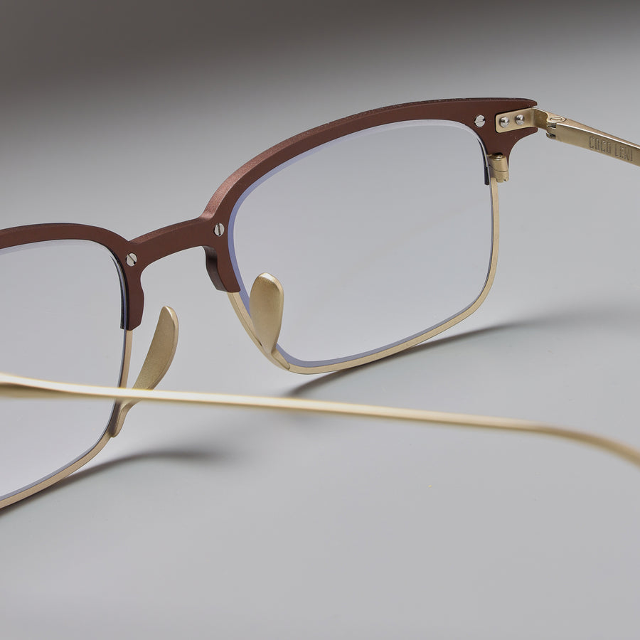 Norix Gold close-up 2