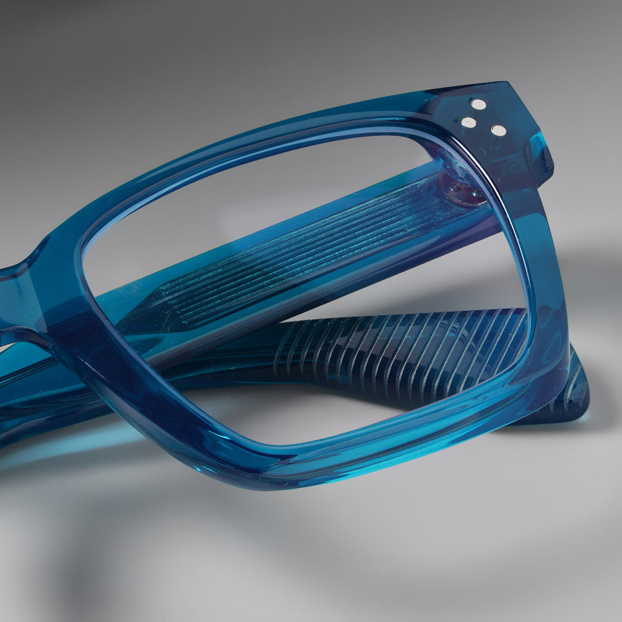 Grand Teal close-up 3