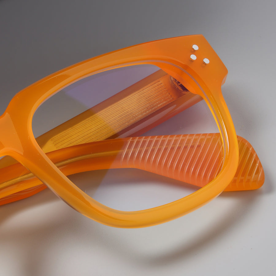 Marken Honey close-up 3