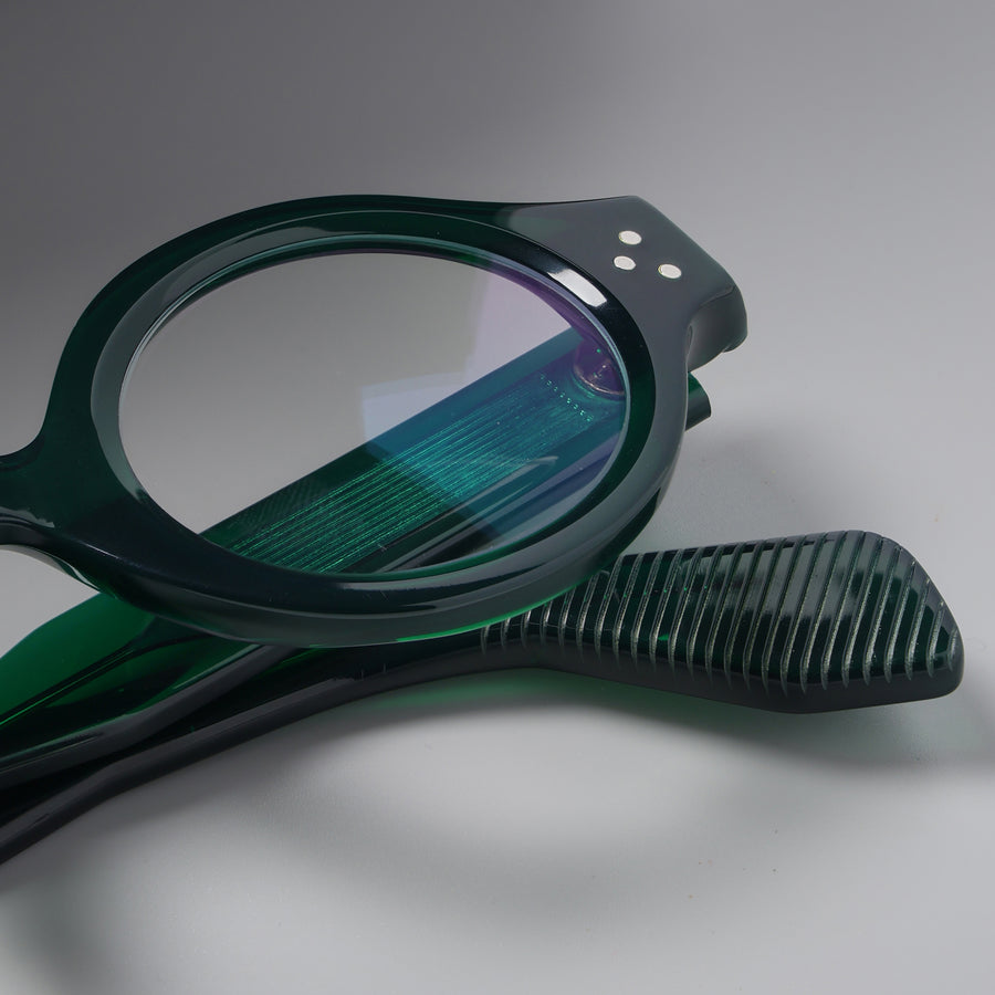 Admont Emerald Green close-up 3