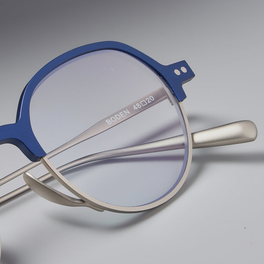 Boden Silver close-up 3