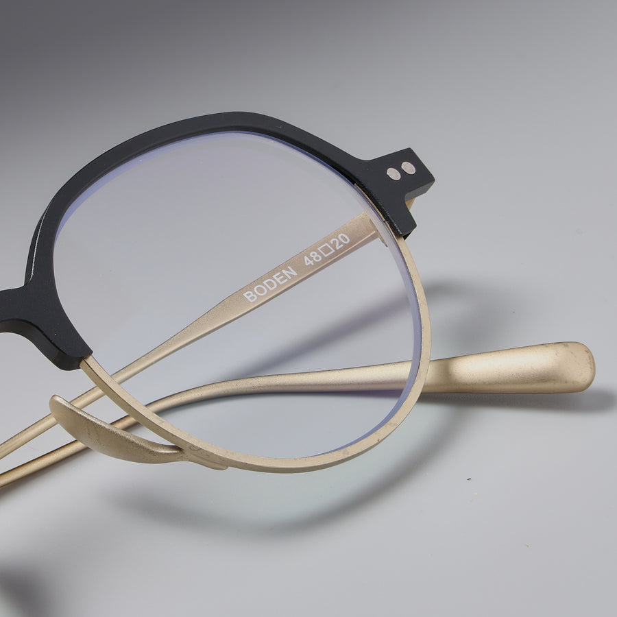 Boden Gold close-up 3