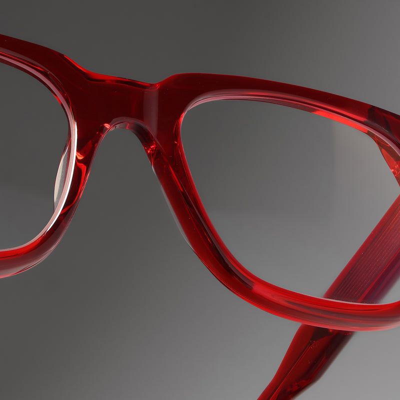 Marken Red