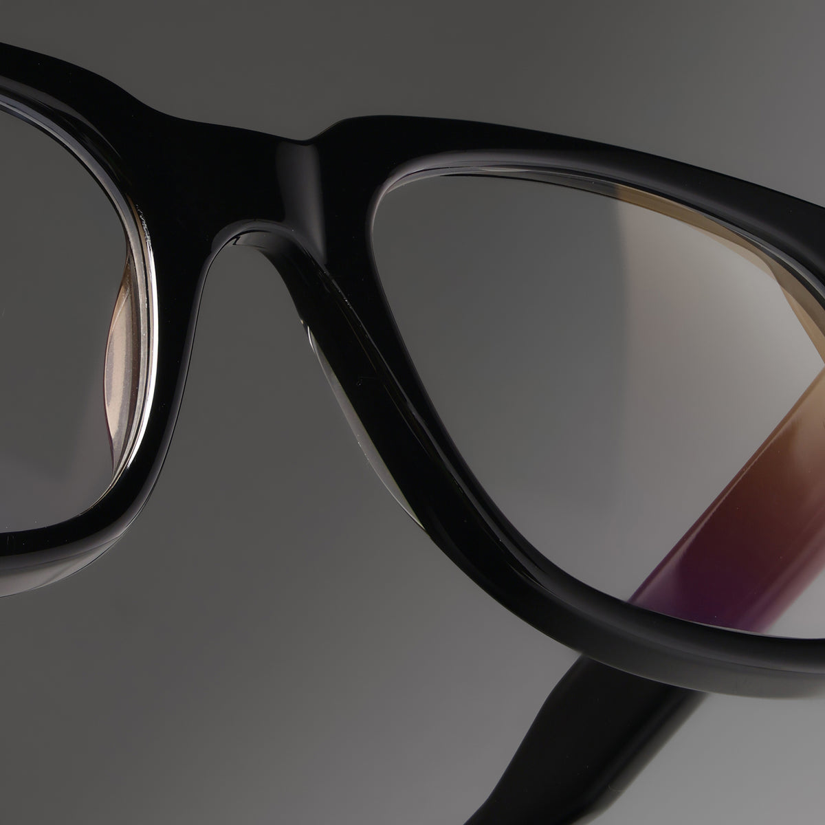 Marken Black close-up 1