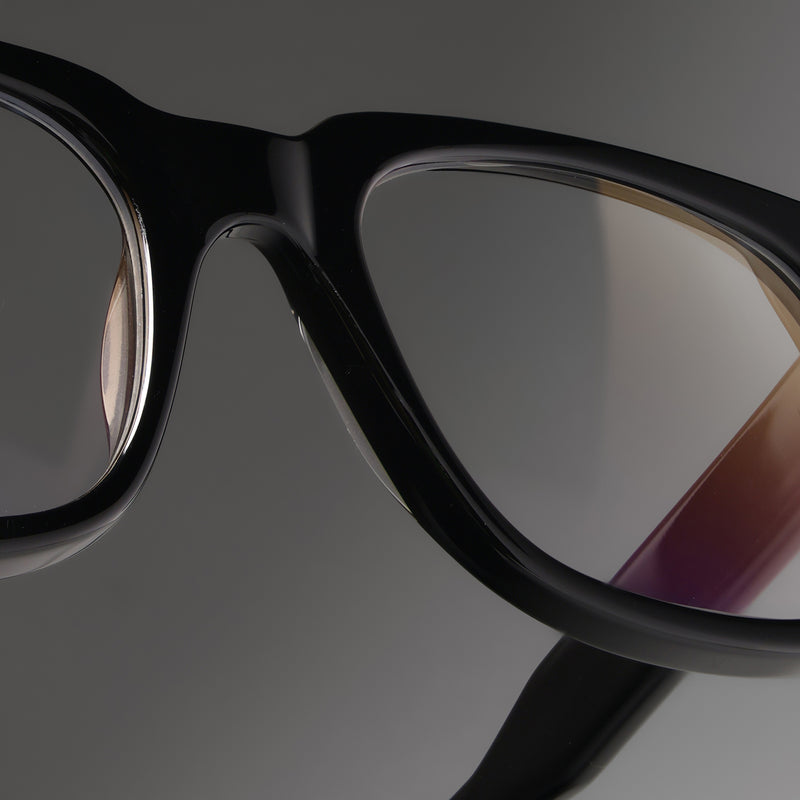 Marken Black