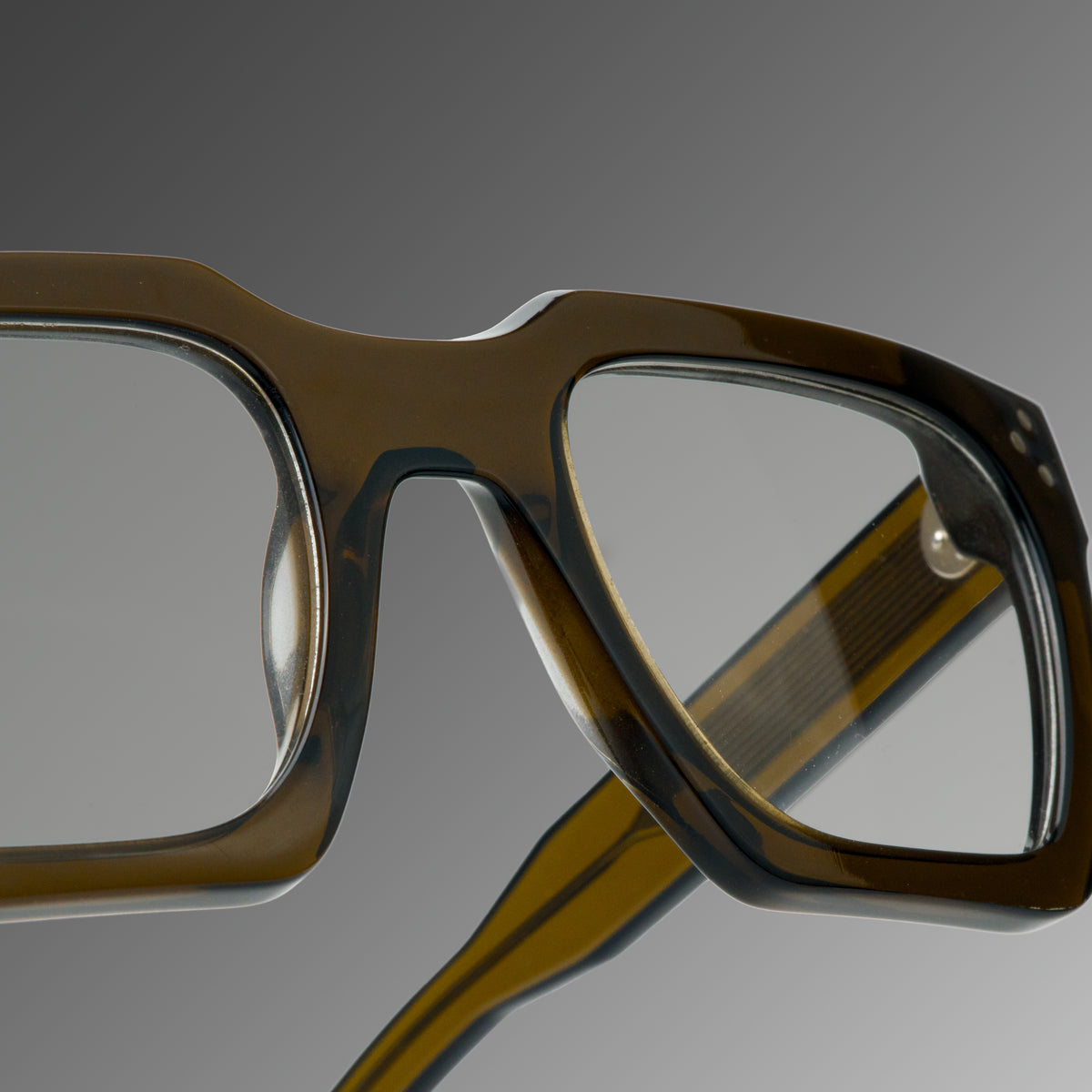 Starke Brown SG