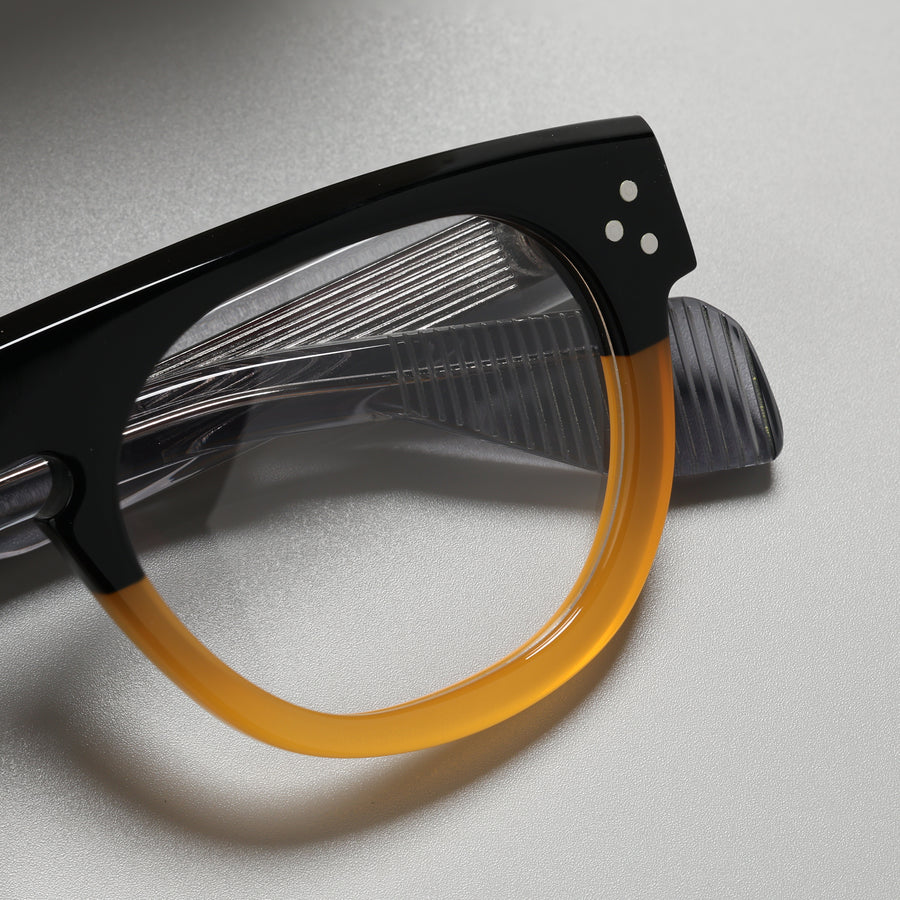 Glockner Black-Honey Gray close-up 3