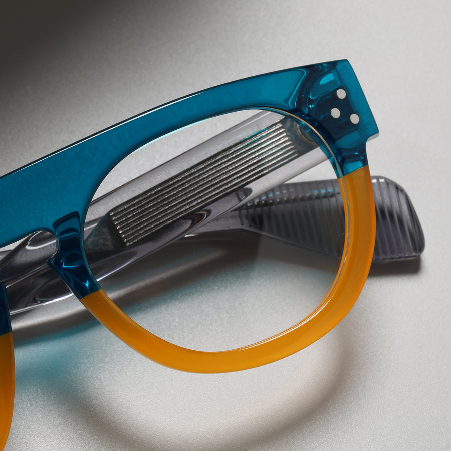 Glockner Teal-Honey Gray close-up 3