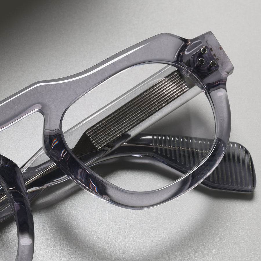 Plymouth gray close-up 3