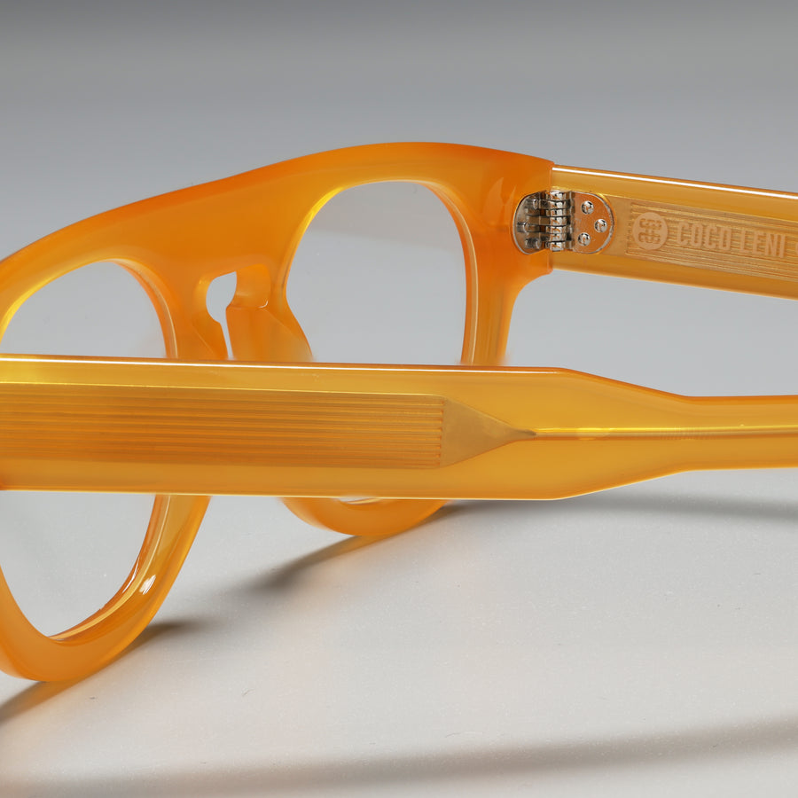 Glockner Honey close-up 2