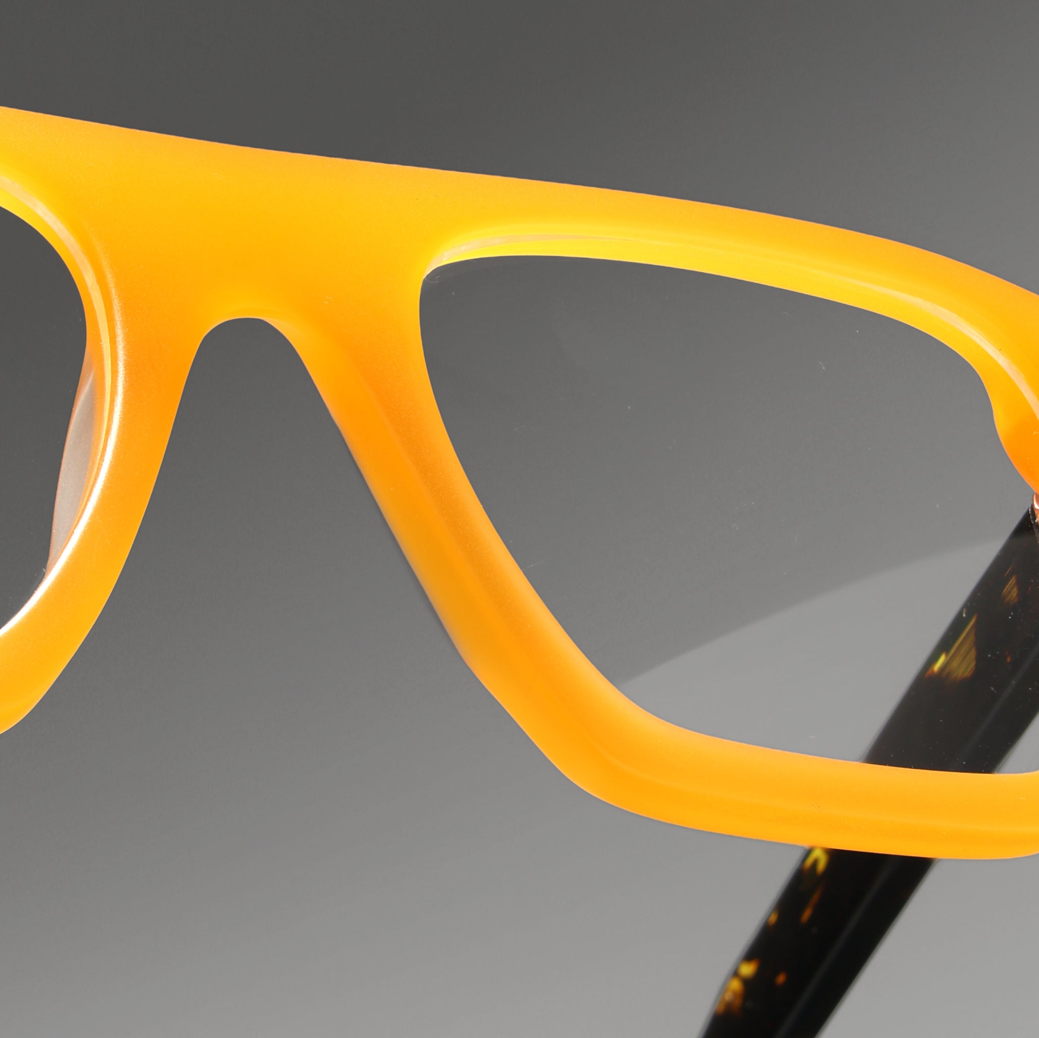 Suri Honey Structura