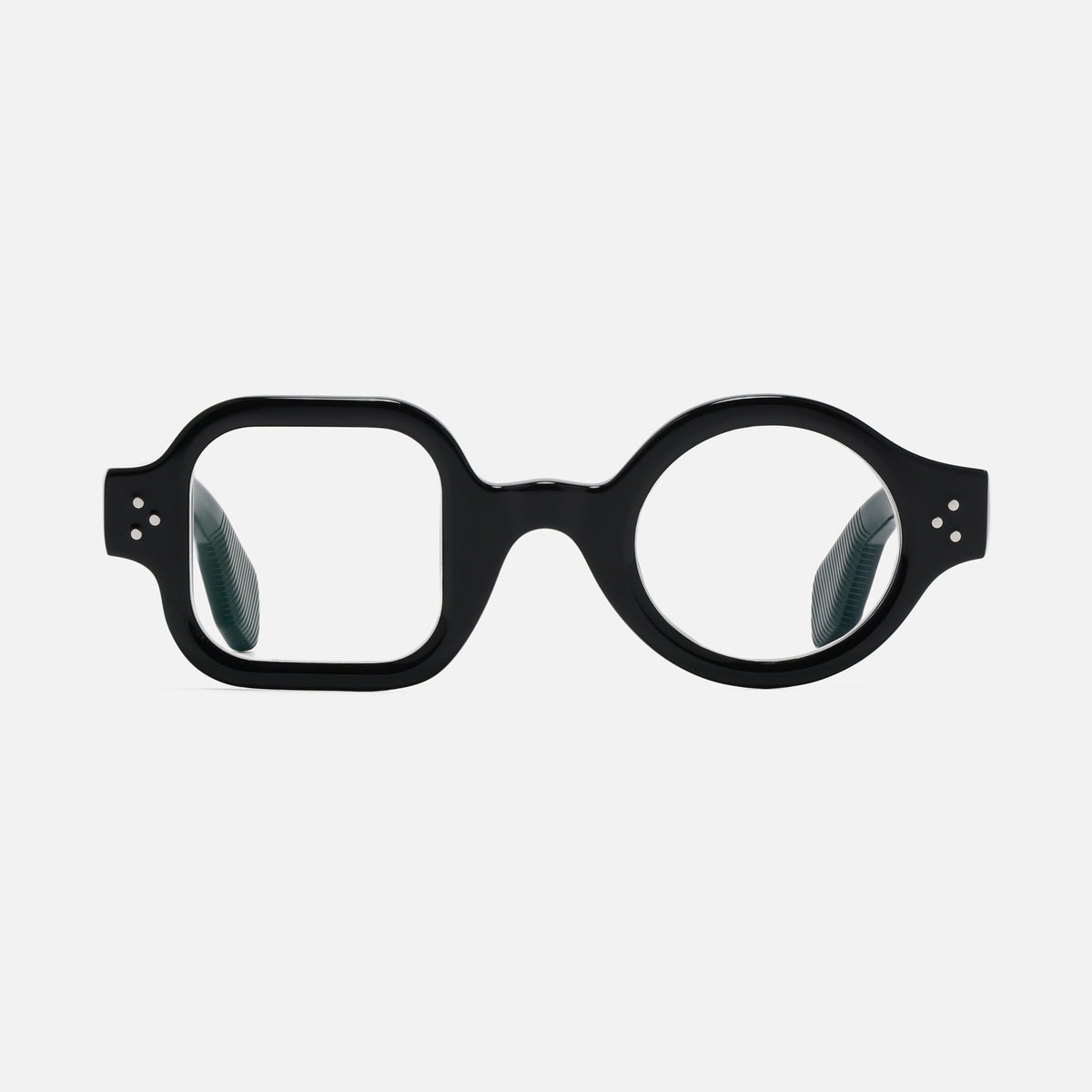 Admont | Asymmetric Round and Square design