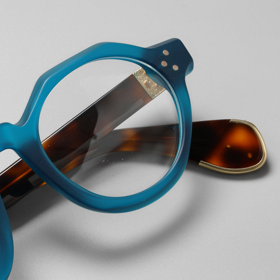 Hermann Teal Structura close-up 3