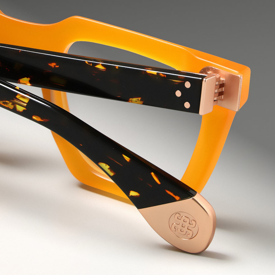 Starke Honey Structura close-up 2