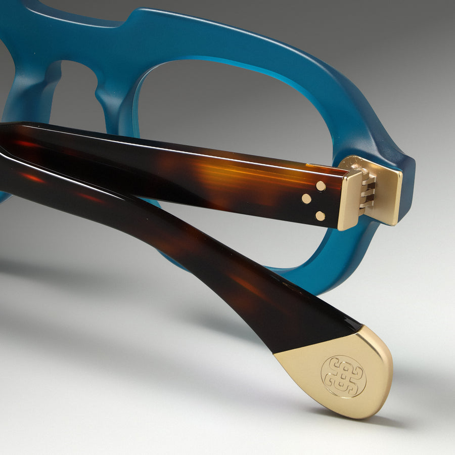 Hermann Teal Structura close-up 2