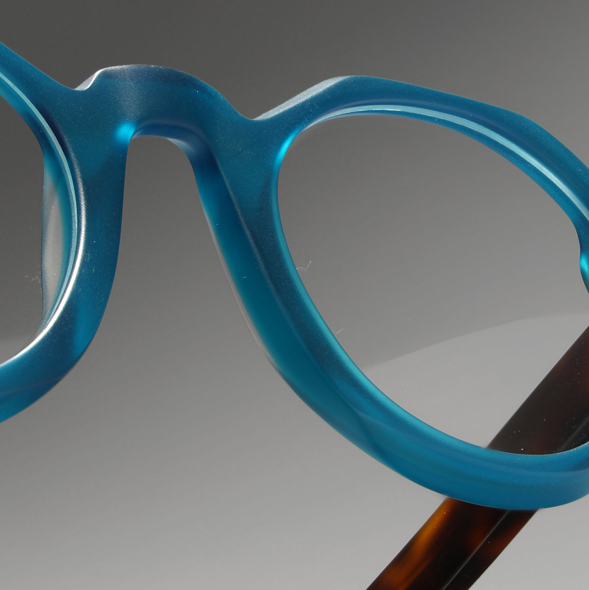 Hermann Teal Structura close-up 1